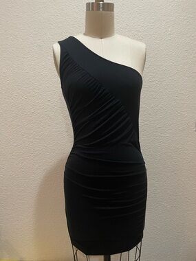 Flou One-Shoulder Black Ruched Cocktail Dress